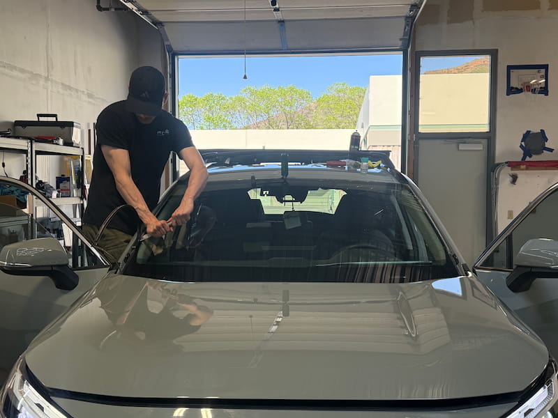 ACS Custom Auto Glass Boutique auto glass repair shop in Glenwood Springs, CO